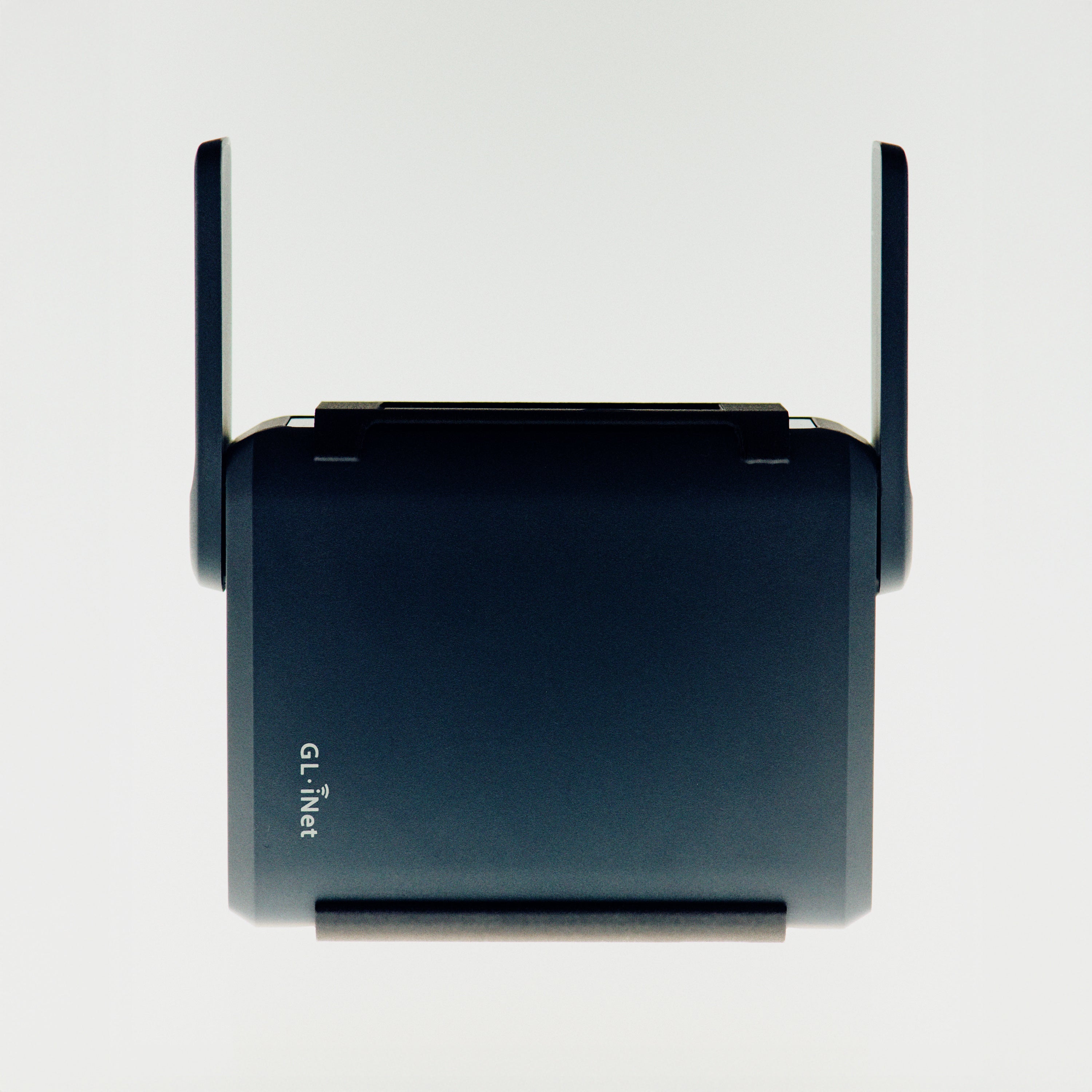 GL.iNet GL-BE3600 (Slate7)・デュアルバンドルーター Slate 7 (GL-BE3600) Dual-band Wi-Fi 7 Travel Router — GL.iNet