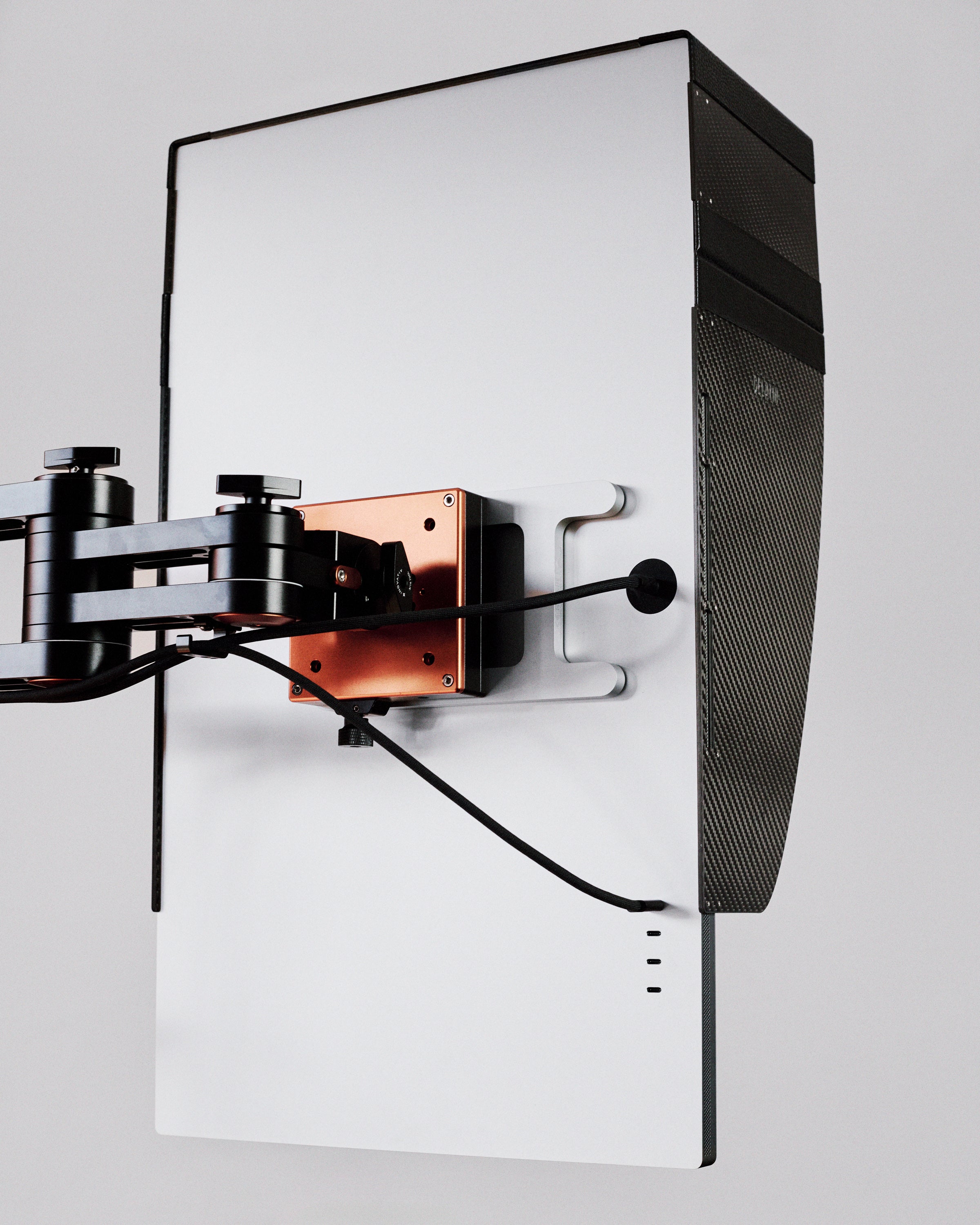 Carbon Shade Studio