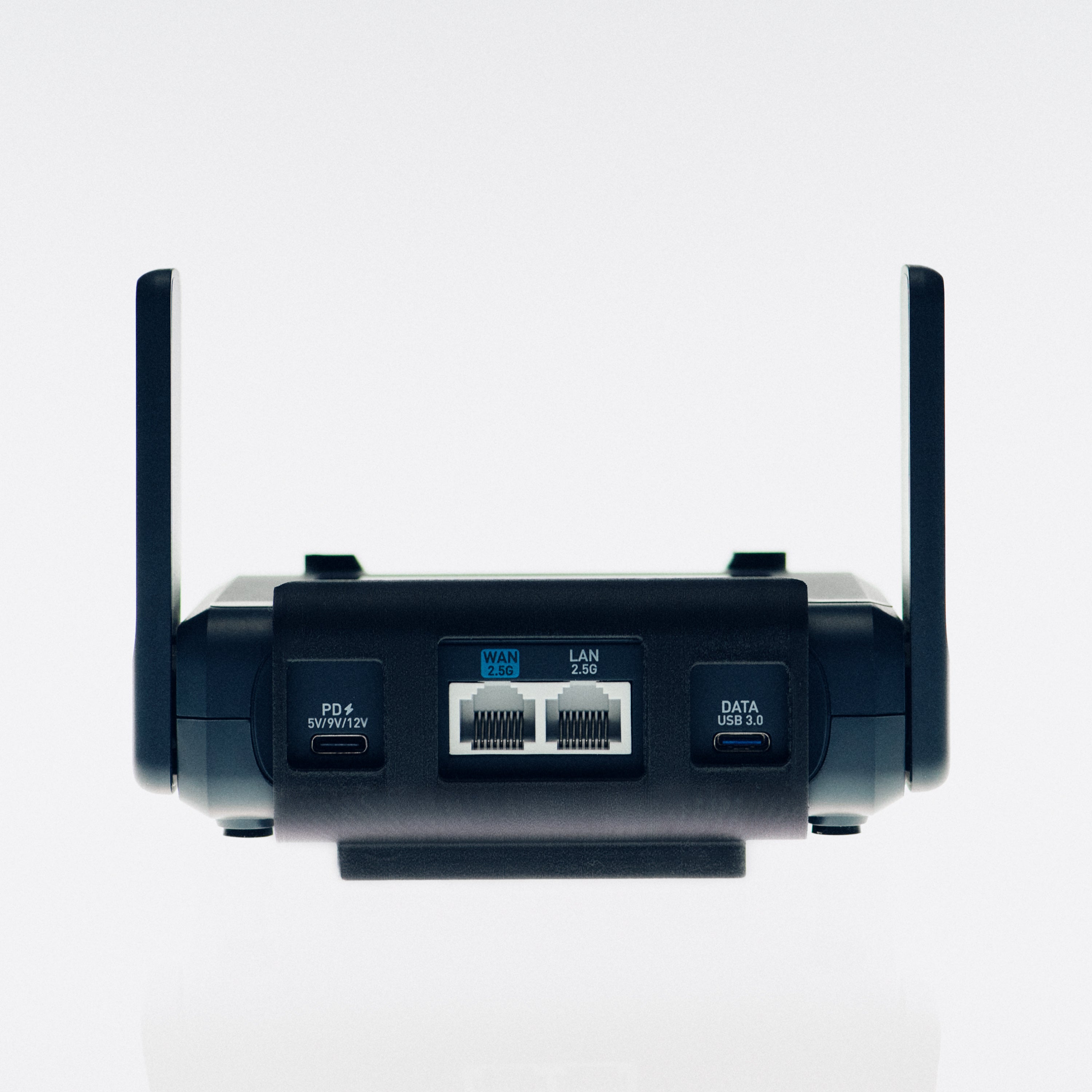 AetherMount II - GL.iNet Slate 7 Pro (GL-BE10000) (Vorbestellung)